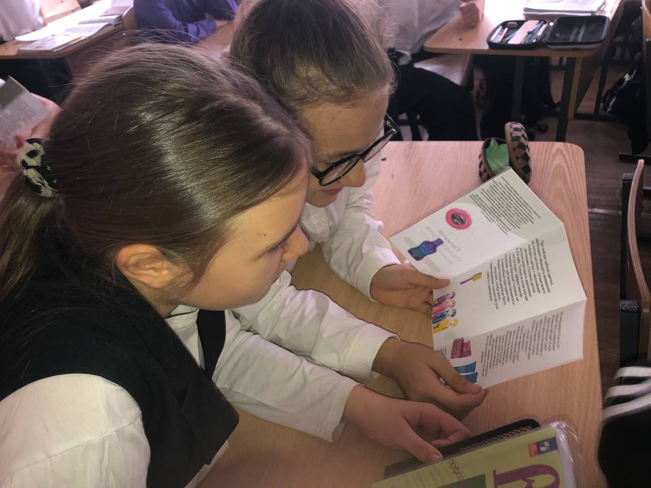 13 октября студенты группы 23лс7 под кураторством Суворовой М.Н. посетили МБОУ СОШ номер 32 по адресу г. Пенза ул. Кижеватово 13, провели профориентационное мероприятие