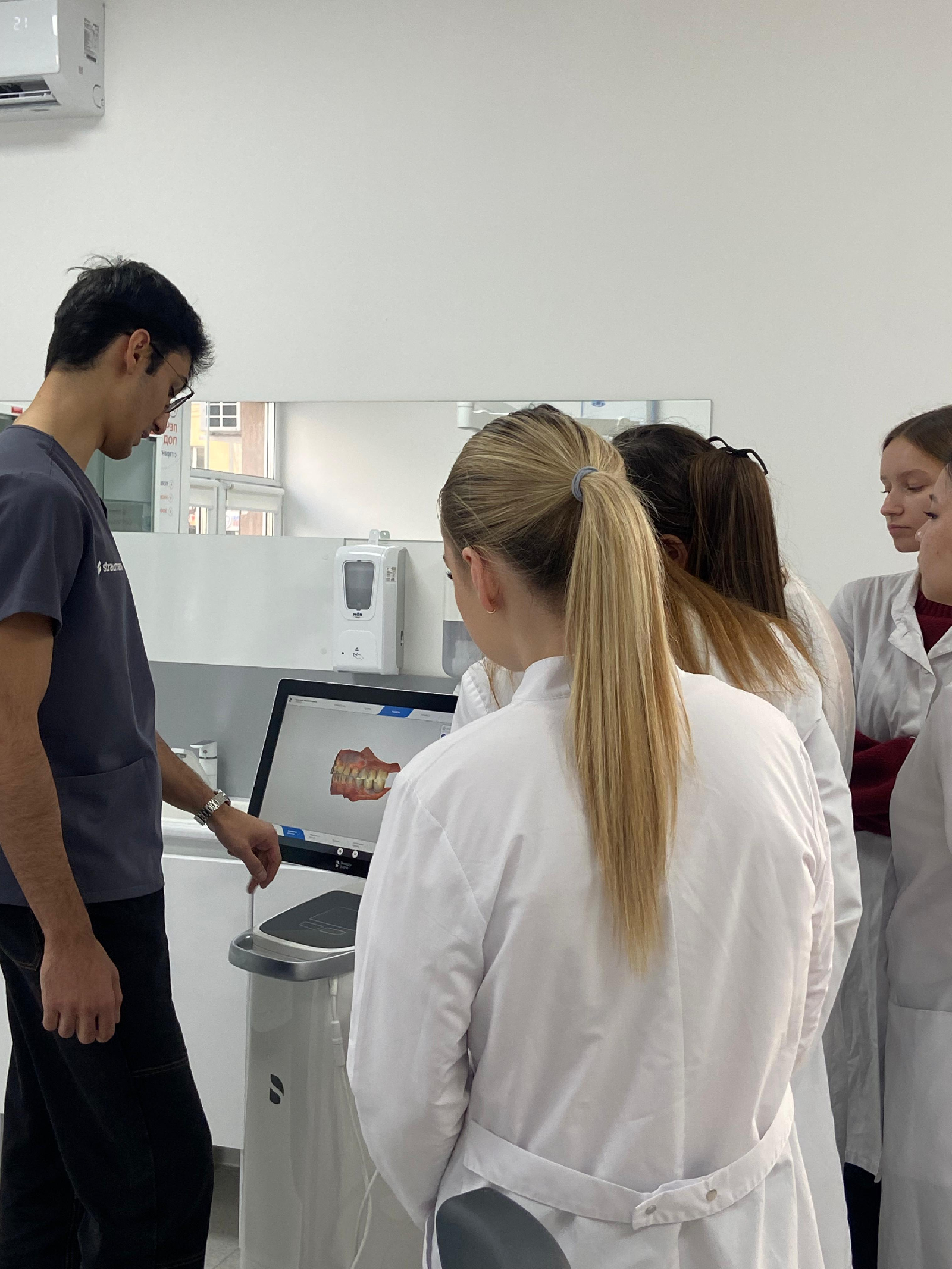 День открытых дверей в клинике «Estedental»